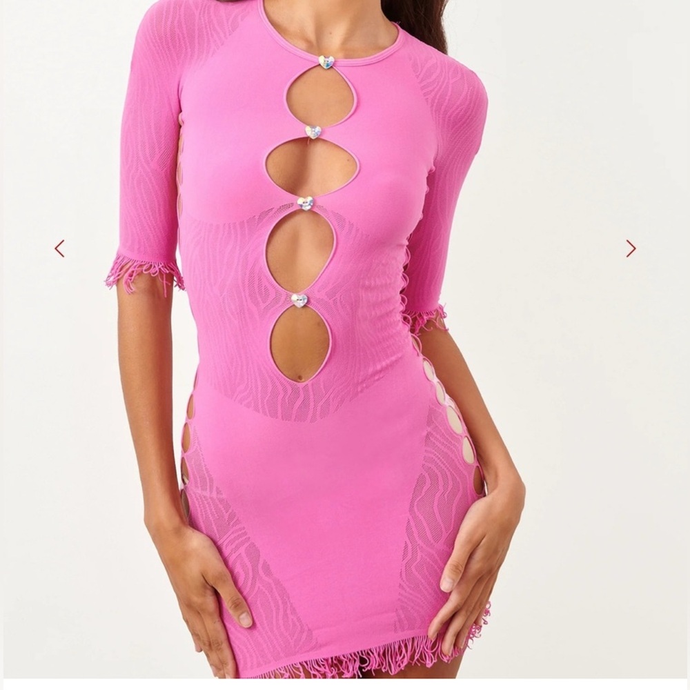 Poster girl pink dress .
